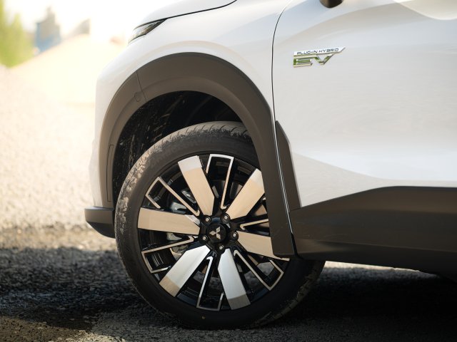 OUTLANDER PHEV MY25 - Trail Paket