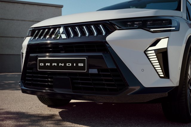 Grandis MY25