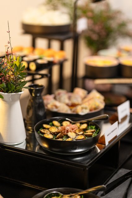 Uvedení Mitsubishi Grandis - tisková konference