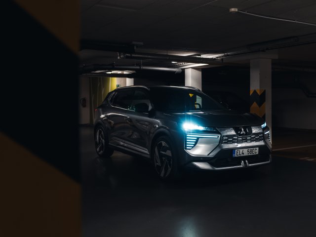 Eclipse Cross BEV