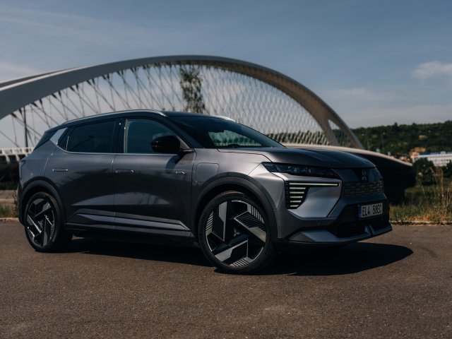 Eclipse Cross BEV