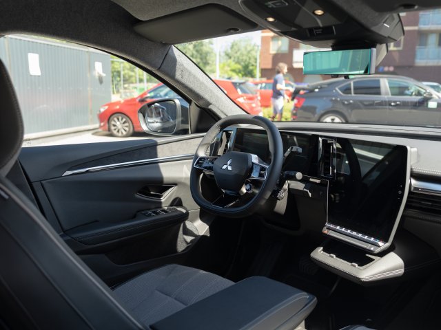 Tisková konference - uvedení Mitsubishi Eclipse Cross BEV na Slovensku